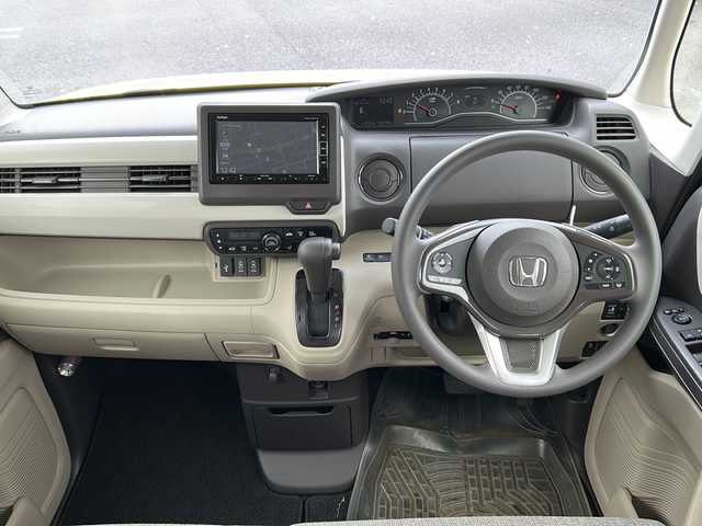 ホンダ Ｎ ＢＯＸ G L ホンダセンシング 秋田県 2017(平29)年 1.3万km プレミアムイエローパールⅡ 純正メモリナビ/純正BT、CD、DVD、TV/両側パワースライドドア/前後ドライブレコーダー/バックカメラ/コーナーセンサー/社外14インチAW/４WD