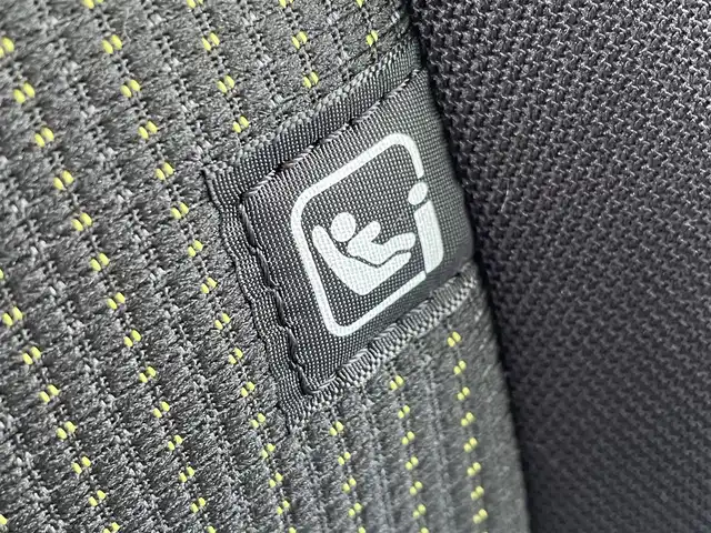 スズキ ジムニー ノマド FC 佐賀県 2025(令7)年 0.1千km ベージュ 登録時走行距離42Km/パートタイム4WD/パイオニア9インチメモリーナビゲーション/・フルセグTV/CD/DVD/SD/Bluetooth/バックカメラ/ミラーヒーター/DN席シートヒーター/ISOFIX対応/革巻きステアリング/ステアリングリモコン/純正15インチアルミホイール/純正LEDヘッドライト/・オートマチックハイビーム/純正フォグランプ/リヤフォグランプ/純正フロアマット/純正ドアバイザ―/色コード「E5J」/アダプティブクルーズコントロール/デュアルカメラブレーキサポート/車線逸脱警報機能/パーキングセンサー