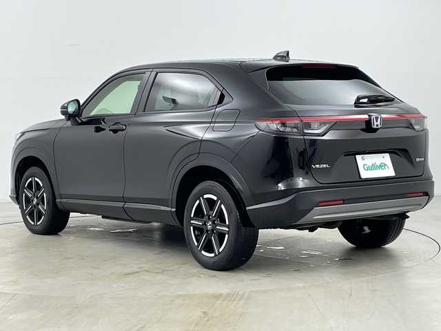 ホンダ ヴェゼル ハイブリッド e:HEV X 道央・札幌 2023(令5)年 4.1万km クリスタルブラックパール ・4WD/・寒冷地仕様/・社外ナビ&CD&DVD&BT&TV/・バックカメラ/・ホンダセンシング/・レーダークルーズコントロール/・前席シートヒーター/・ステアリングスイッチ/・ドアミラーヒーター/・社外ドライブレコーダー/・LEDヘッドライト/・ETC/・純正16インチAW