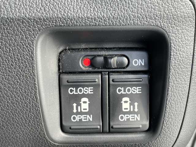 ホンダ Ｎ ＢＯＸ カスタム SSパッケージ 愛知県 2016(平28)年 6.5万km プレミアムベルベットパープル・パール 8型ナビ/両側パワースライドドア/シートヒーター/バックカメラ/アルミホイール/ETC/ステアリングスイッチ/スマートキー/プッシュスタート