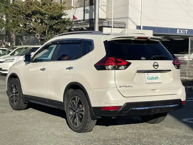 日産 エクストレイル 20X 熊本県 2017(平29)年 9.8万km ブリリアントホワイトパール プロパイロット/ワンオーナー/プッシュスタート/純正ナビ/（CD・DVD・フルセグTV）/アラウンドビューモニター/ビルトインETC/ドライブレコーダー/純正18インチAW/ルーフレール/パワーバックドア/LEDヘッドライト/オートライト/フォグライト/前後コーナーセンサー/横滑り防止装置/ウィンカーミラー/純正フロアマット/純正ドアバイザー/新車保証書/取扱説明書/スマートスペアキー×1本