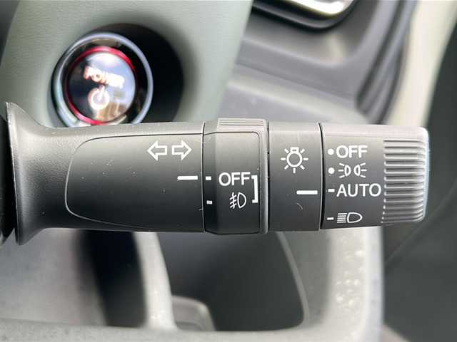 ホンダ フリード ハイブリット e:HEV クロスター 山口県 2025(令7)年 0.1千km プラチナホワイトパール 登録済未使用車/純正9インチナビ/・フルセグテレビ/・Bluetooth機能/・Apple CarPlay/・Android Auto/・AM/FMラジオ/・USB入力端子/・交通情報/保証書/取扱説明書/両側パワースライドドア/バックカメラ/プッシュスタート/スマートキー/スペアあり/純正LEDヘッドライト/フォグライト/純正１５インチアルミホイール/Honda SENSING/・衝突軽減ブレーキ/・誤発進抑制機能/・後方誤発進抑制機能/・近距離衝突軽減ブレーキ/・歩行者事故低減ステアリング/・路外逸脱抑制機能/・渋滞追従機能付アダプティブクルーズコントロール/・車線維持支援システム/・トラフィックジャムアシスト/・先行車発進お知らせ機能/・標識認識機能/・オートハイビーム/・パーキングセンサーシステム/ブラインドスポットインフォメーション/盗難防止システム