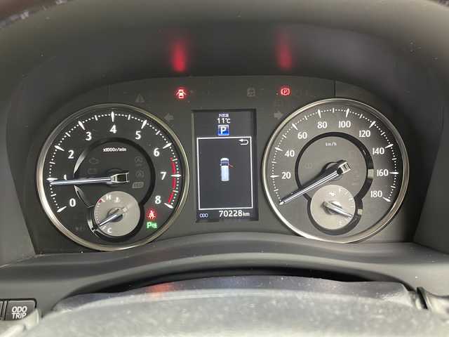 トヨタ アルファード G 茨城県 2015(平27)年 7.1万km ホワイトパールクリスタルシャイン 純正ナビ/フルセグTV/バックカメラ/ETC/クルーズコントロール/オットマン/両側パワースライドドア/パワーシート/純正17インチアルミホイール/コーナーセンサー/横滑り防止装置/衝突軽減ブレーキ/LEDヘッドライト/フロントフォグランプ