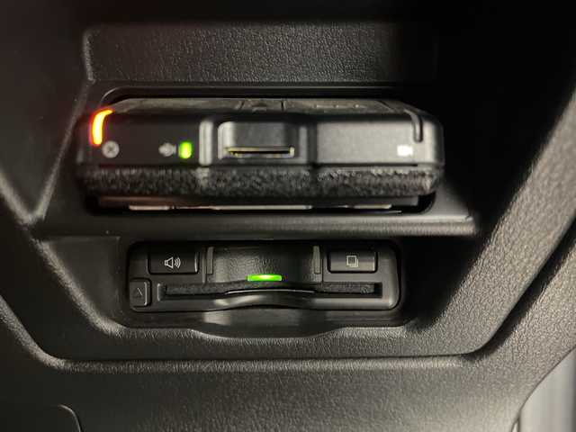 マツダ ＣＸ－３０ XD プロアクティブツーリングセレクション 岐阜県 2019(令1)年 7.4万km ソウルレッドクリスタルM 純正8.8インチメモリーナビ/フルセグ/BT/DVD/USB/全方位モニター/i-ACTIVSENSE/・衝突軽減ブレーキ/・マツダレーダークルーズコントロール/・ブラインドスポットモニタリング/・クルージング＆トラフィックサポート/・レーンキープアシスト/・後側方接近車両検知/ヘッドアップディスプレイ/純正ドライブレコーダー/ビルトインETC/前席シートヒーター/ステアリングヒーター/ポジションメモリー/本革巻きステアリング/パーキングセンサー/純正18インチAW/オフロードトラフィックアシスト/電動パーキングブレーキ/ブレーキホールド/リヤセンターアームレスト/センターコンソール/トノカバー/MTモード付AT/LEDオートライト/オートハイビーム/スマートキー/スペアキー