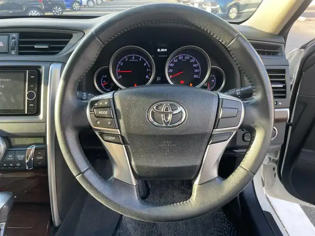 トヨタ マークＸ 250G Four 大阪府 2012(平24)年 10万km ホワイトパールクリスタルシャイン (株)IDOMが運営する【じしゃロン堺店】の自社ローン専用車両になります。/こちらは現金またはオートローンご利用時の価格です。自社ローンご希望の方は別途その旨お申付け下さい