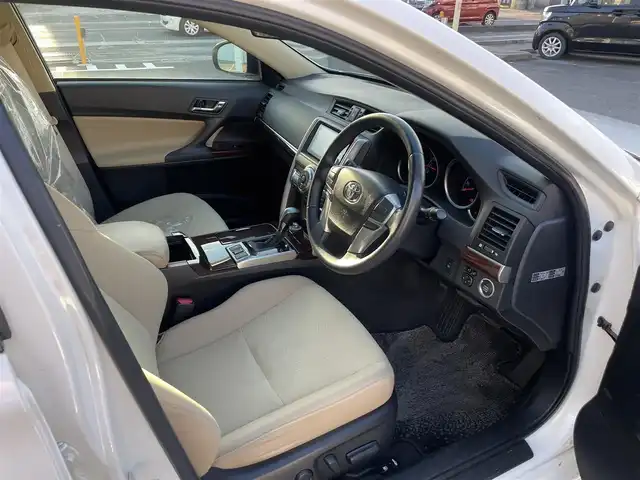 トヨタ マークＸ 250G Four 大阪府 2012(平24)年 10万km ホワイトパールクリスタルシャイン (株)IDOMが運営する【じしゃロン堺店】の自社ローン専用車両になります。/こちらは現金またはオートローンご利用時の価格です。自社ローンご希望の方は別途その旨お申付け下さい