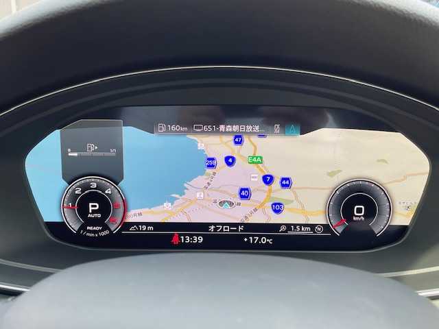 アウディ Ａ４ 40TDIクワトロ アドバンスド 広島県 2021(令3)年 2.6万km グレイシアホワイトメタリック ワンオーナー/4WD/純正メモリナビ/　(ワンセグTV/Bt/USB)/バーチャルコックピット/レーダークルーズコントロール/オートマチックハイビーム/コーナーセンサー(F/R)/バックカメラ/革巻きステア/ノブ/パドルシフト/ミラーヒーター/ウインカーミラー /ヘットライトウオッシャー/アイドリングストップ/パワーシート(前席)/シートヒーター(前席)/LEDオートライト/オートワイパー/純正前後ドライブレコーダー/スマートキー/プッシュスタート/ETC2.0/純正フロアマット/リア5面スモークフィルム/W/サイド/カーテンエアバッグ /ABS/スマートキーx2/保証書/取説/2022/23/25年/　ディーラー点検記録簿あり
