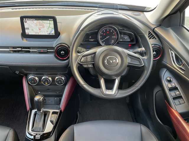 マツダ ＣＸ－３ 20S プロアクティブ 広島県 2017(平29)年 5.4万km チタニウムフラッシュマイカ /登録時走行距離/　　　　　　　53382キロ/ワンオーナー/i-stop/純正ナビ/バックカメラ/地デジ/ハーフレザーシート/パドルシフト/オートライト/HUD/スペアキー×１/ビルトインETC/新車時整備手帳/　　【保証書】/取扱説明書/