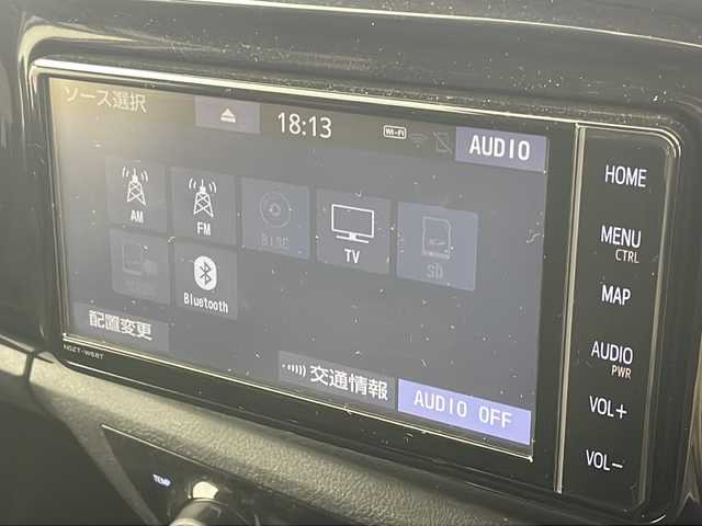 トヨタ ハイラックス Z 岐阜県 2022(令4)年 2万km スーパーホワイトⅡ 純正ナビ/CD/DVD/Bluetooth/SD/AM/FM/フルセグTV/バックモニター/プリクラッシュセーフティシステム/レーントレーシングアシスト/レーダークルーズコントロール/ロードサインアシスト/クリアランスソナー/ETC/パワーヒーター/排出ガス浄化装置/センターデフロック/横滑り抑制機能/アイドリングストップ/ステアリングスイッチ/電動格納ミラー/左右独立温度コントロール式フルオートエアコン/純正17インチアルミホイール