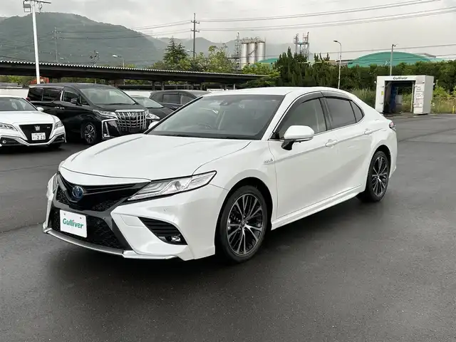 トヨタ カムリ WSレザーパッケージ 岡山県 2019(平31)年 8.8万km プラチナホワイトパールマイカ 純正8インチSDナビ/CD/DVD/USB/Bluetooth/フルセグ/バックカメラ/トヨタセーフティセンス/レーダークルーズコントロール/レーンキープアシスト/プリクラッシュセーフティ/ハイビームアシスト/LEDヘッドライト/ヘッドアップディスプレイ/本革シート/パワーシート/シートヒーター/ブレーキホールド/スマートキー/ETC2.0/ドライブレコーダー/禁煙車
