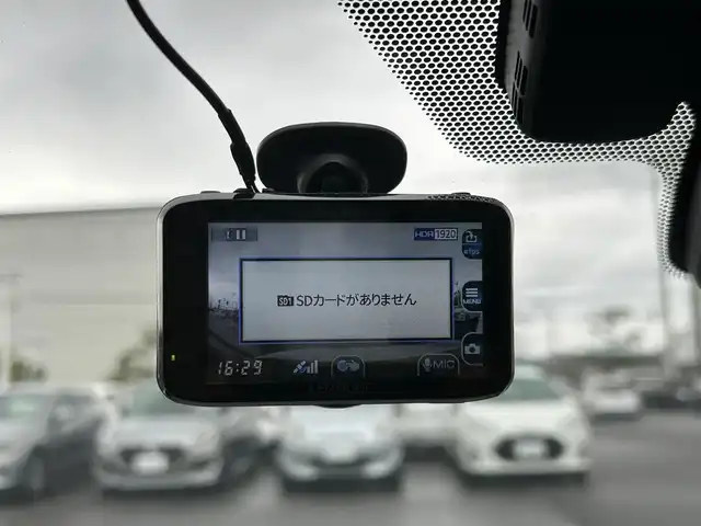 トヨタ カムリ WSレザーパッケージ 岡山県 2019(平31)年 8.8万km プラチナホワイトパールマイカ 純正8インチSDナビ/CD/DVD/USB/Bluetooth/フルセグ/バックカメラ/トヨタセーフティセンス/レーダークルーズコントロール/レーンキープアシスト/プリクラッシュセーフティ/ハイビームアシスト/LEDヘッドライト/ヘッドアップディスプレイ/本革シート/パワーシート/シートヒーター/ブレーキホールド/スマートキー/ETC2.0/ドライブレコーダー/禁煙車
