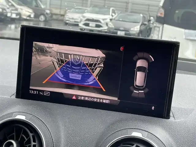 アウディ Ｑ２ 30TFSIスポーツ 滋賀県 2019(令1)年 11.9万km アイビスホワイト 純正ナビ/・フルセグTV・Bluetooth・AUX/バックカメラ/前後ドライブレコーダー/ETC/クルーズコントロール/電子パーキング/ブレーキホールド/電動リアゲート/ステアリングリモコン/オールウェザーライト機能/オートライト/LEDヘッドライト/オートエアコン/シートヒーター