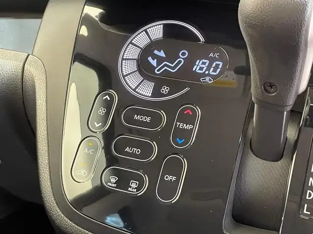 日産 デイズ ルークス ハイウェイスター Gターボ 岩手県 2018(平30)年 6.1万km スパークリングレッド/ブラック ４WD/ターボ/両側パワースライドドア/アラウンドビューモニター/寒冷地仕様/エマージェンシーブレーキ/ハイビームアシスト/踏み間違い衝突防止アシスト/横滑り防止装置/アイドリングストップ/クルーズコントロール/ロールサンシェード/ナノイー機能付きリヤシーリングファン/シートヒーター/純正ナビ/（CD/DVD/フルセグ/AUX/SD/Bluetooth）/LEDヘッドライト/フォグランプ/純正15インチアルミホイール