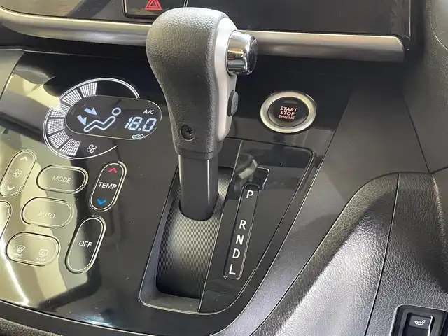 日産 デイズ ルークス ハイウェイスター Gターボ 岩手県 2018(平30)年 6.1万km スパークリングレッド/ブラック ４WD/ターボ/両側パワースライドドア/アラウンドビューモニター/寒冷地仕様/エマージェンシーブレーキ/ハイビームアシスト/踏み間違い衝突防止アシスト/横滑り防止装置/アイドリングストップ/クルーズコントロール/ロールサンシェード/ナノイー機能付きリヤシーリングファン/シートヒーター/純正ナビ/（CD/DVD/フルセグ/AUX/SD/Bluetooth）/LEDヘッドライト/フォグランプ/純正15インチアルミホイール