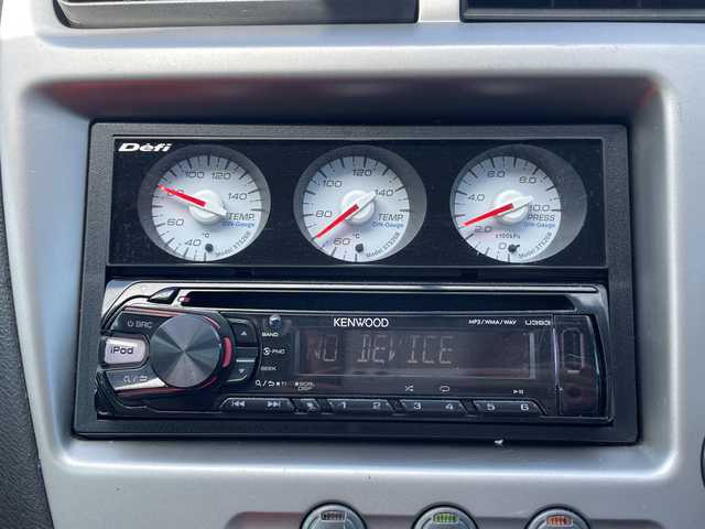 ホンダ シビック タイプR 三重県 2002(平14)年 17.7万km チャンピオンシップホワイト 登録時177/077km/禁煙車/ＲＥＣＡＲＯシート/ＫＥＮＷＯＯＤオーディオ/・USB・AUX・CD・AM/FM/ｍｏｍｏステアリング/５ＺＩＧＥＮマフラー/ＭＵＧＥＮフルエアロ/純正ＡＷ、ステアリング、マフラー　積載/ＥＴＣ/電動格納ミラー
