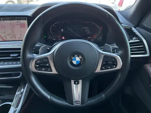 ＢＭＷ Ｘ７ xDrive35d Mスポーツ 山梨県 2019(令1)年 6万km サファイアブラックP スカイラウンジ/ライブコックピット/Mエアロダイナミクスパッケージ/Mスポーツブレーキ/フルセグ/Bluetooth/AppleCarPlay/ワイヤレスチャージ/HUD/harman/kardon/茶革/全席シートH/前席ベンチレーション/ステアリングH/パワーシート/エアサス/アルカンターラルーフ/電動テールゲート/3列シート/BMWレーザー・ライト/ETC/純正22インチAW