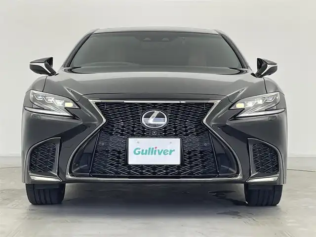 レクサス ＬＳ 500h Fスポーツ 群馬県 2017(平29)年 5.1万km ブラック ムーンルーフ（チルト＆アウタースライド式）/＝＝＝＝=/純正メーカーナビ/・AM/FM/CD/DVD/SD/MSV/USB/Bluetooth/Miracast/フルセグTV/パノラミックビューモニター/“F SPORT”専用本革 / ウルトラスエードスポーツシート（運転席・助手席シートヒーター＆ベンチレーション機能・後左右席シートヒーター付）/パワーシート /ポジションメモリー/Lexus Safety System ＋A/・プリクラッシュセーフティシステム/（歩行者注意喚起・アクティブ操舵回避支援）/・フロントクロストラフィックアラート/・Lexus CoDrive/（レーダークルーズコントロール（全車速追従機能付）/・レーントレーシングアシスト・レーンチェンジアシスト）/・ドライバー異常時停車支援システム/・上下2段式アダプティブハイビームシステム/・ロードサインアシスト/・先行車発進告知機能/ITS Connnect/ブラインドスポットモニター/三眼LEDヘッドライト/オートライト /オートマチックハイビーム/大型カラーヘッドアップディスプレイ/デジタルインナーミラー/ハンズフリーパワートランクリッド（挟み込み防止機能付）
