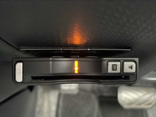 スズキ ハスラー X ターボ 静岡県 2015(平27)年 7.1万km キャンディピンクメタリック/ホワイト2トーンルーフ 社外ナビ/地デジTV/社外CD/DVD/Bluetooth/レーダーブレーキ/純正15インチAW/ディスチャージヘッドライト/シートヒーター/フォグランプ/スマートキー/ETC