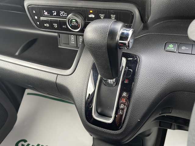 ホンダ Ｎ ＢＯＸ カスタム G L ホンダセンシング 山形県 2018(平30)年 1.8万km プレミアムグラマラスブロンズP 禁煙車/Honda SENSING/・衝突軽減ブレーキ（ＣＭＢＳ）/・路外逸脱抑制機能/・先行車発進お知らせ機能/・アダプティブクルーズコントロール（ＡＣＣ）/・車線維持支援システム（ＬＫＡＳ）/・標識認識機能/・誤発進抑制機能 /片側パワースライドドア/社外ナビ（CD.DVD.BT.SD)/地デジ/バックカメラ/LEDヘッドライト/ドライブレコーダー/ロールアップサンシェード/プッシュスタート/スマートキーｘ２