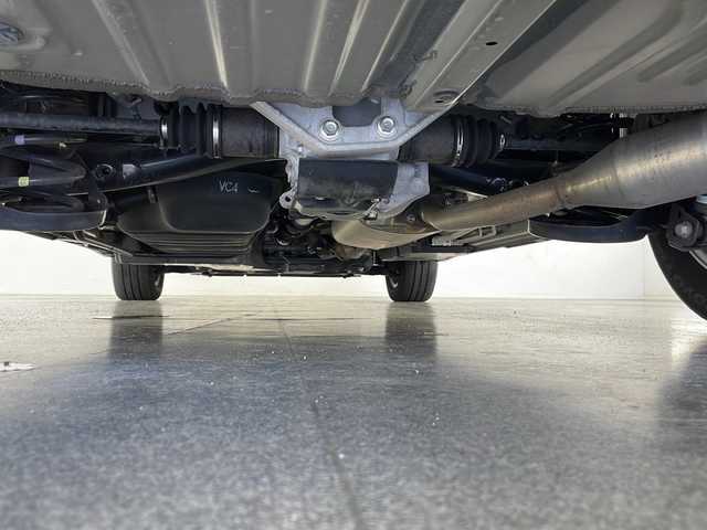 トヨタ ヴォクシー S－G 長野県 2023(令5)年 2.8万km マッシブグレー 4WD/純正ディスプレイオーディオ/（Bluetooth＆FM・AM＆USB）/バックカメラ/トヨタセーフティーセンス/・レーダークルーズコントロール/・クリアランスソナー/・LDA/PCS/PDA/PKSB/RSA/両側パワースライドドア/ビルトインETC2.0/シートヒーター（D席）/LEDヘッドライト/オートマチックハイビーム/オートライト/ステアリングスイッチ/純正フロアマット/16インチ純正アルミホイール/電動パーキングブレーキ/ブレーキホールド/スマートキー/スペアキー/取扱説明書