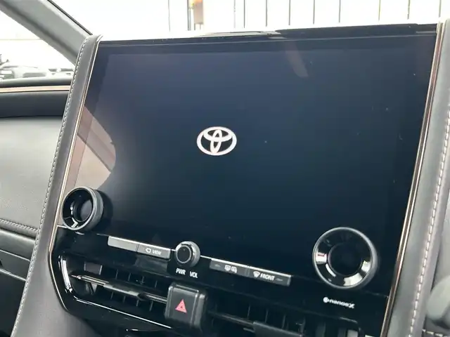 トヨタ アルファード Z 大阪府 2024(令6)年 1.6万km プラチナホワイトパールマイカ トヨタセーフティセンス/純正14インチHDディスプレイオーディオPlus/　（AppleCarplay/AndroidAuto/フルセグTV/Bluetooth/USB）/パノラミックビューモニター/レザーシート（合皮）/　（エグゼクティブパワーシート/シートヒーター/ベンチレーション)/純正14インチフリップダウンモニター/ステアリングヒーター/前後ドライブレコーダー/両側パワースライドドア/パワーバックドア/後席ロールサンシェード/三眼LEDヘッドライト/ビルトインETC2.0/ブラインドスポットミラー/ヘッドアップディスプレイ/ワイヤレス充電/純正18インチアルミホイール/純正フロアマット/TVキャンセラー有