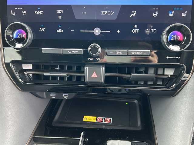 トヨタ アルファード Z 大阪府 2024(令6)年 1.6万km プラチナホワイトパールマイカ トヨタセーフティセンス/純正14インチHDディスプレイオーディオPlus/　（AppleCarplay/AndroidAuto/フルセグTV/Bluetooth/USB）/パノラミックビューモニター/レザーシート（合皮）/　（エグゼクティブパワーシート/シートヒーター/ベンチレーション)/純正14インチフリップダウンモニター/ステアリングヒーター/前後ドライブレコーダー/両側パワースライドドア/パワーバックドア/後席ロールサンシェード/三眼LEDヘッドライト/ビルトインETC2.0/ブラインドスポットミラー/ヘッドアップディスプレイ/ワイヤレス充電/純正18インチアルミホイール/純正フロアマット/TVキャンセラー有