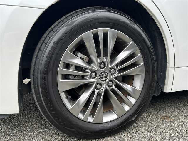 トヨタ アルファード Z 大阪府 2024(令6)年 1.6万km プラチナホワイトパールマイカ トヨタセーフティセンス/純正14インチHDディスプレイオーディオPlus/　（AppleCarplay/AndroidAuto/フルセグTV/Bluetooth/USB）/パノラミックビューモニター/レザーシート（合皮）/　（エグゼクティブパワーシート/シートヒーター/ベンチレーション)/純正14インチフリップダウンモニター/ステアリングヒーター/前後ドライブレコーダー/両側パワースライドドア/パワーバックドア/後席ロールサンシェード/三眼LEDヘッドライト/ビルトインETC2.0/ブラインドスポットミラー/ヘッドアップディスプレイ/ワイヤレス充電/純正18インチアルミホイール/純正フロアマット/TVキャンセラー有