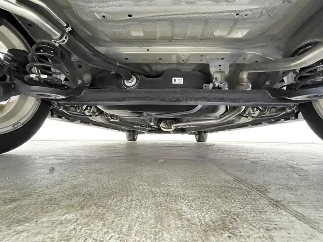 スズキ スペーシア カスタム HYBRID GS 千葉県 2024(令6)年 2.5万km ブルーイッシュブラックパール3 禁煙車/スズキセーフティ サポート/・デュアルセンサーブレーキサポートII/・誤発進抑制機能/・車線逸脱抑制機能/・後退時ブレーキサポート/・ハイビームアシスト/・全方位モニター/左側パワースライドドア/純正9インチナビ/Bluetooth/フルセグ/AM・FM/アラウンドビューモニター/レーダークルーズコントロール/LEDオートライト/シートヒーター/純正14インチアルミホイール/アイドリングストップ/USBポート/プッシュスタート/スマートキー/取扱説明書/保証書