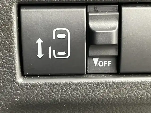 スズキ スペーシア カスタム HYBRID GS 千葉県 2024(令6)年 2.5万km ブルーイッシュブラックパール3 禁煙車/スズキセーフティ サポート/・デュアルセンサーブレーキサポートII/・誤発進抑制機能/・車線逸脱抑制機能/・後退時ブレーキサポート/・ハイビームアシスト/・全方位モニター/左側パワースライドドア/純正9インチナビ/Bluetooth/フルセグ/AM・FM/アラウンドビューモニター/レーダークルーズコントロール/LEDオートライト/シートヒーター/純正14インチアルミホイール/アイドリングストップ/USBポート/プッシュスタート/スマートキー/取扱説明書/保証書