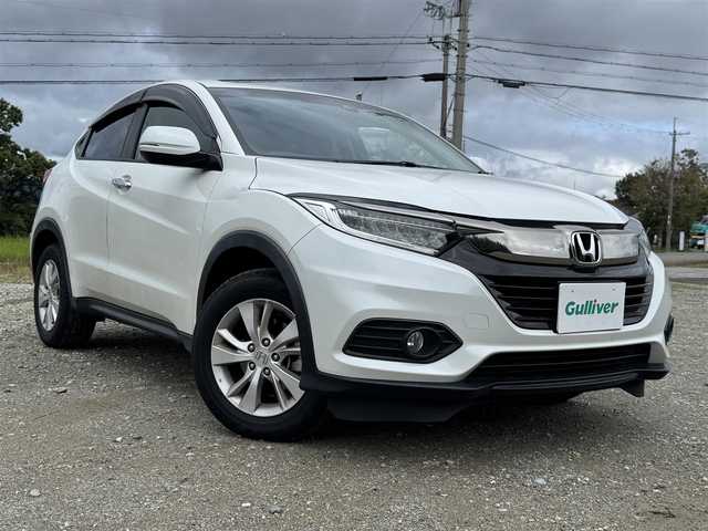 ホンダ ヴェゼル X ホンダセンシング 兵庫県 2019(令1)年 3.2万km パール 後期型/純正オーディオ/レーダークルコン/LEDヘッドライト/AUTOライト/フォグランプ/純正16インチAW/電動パーキング/ブレーキホールド/スマートキー×2有/プッシュスタート