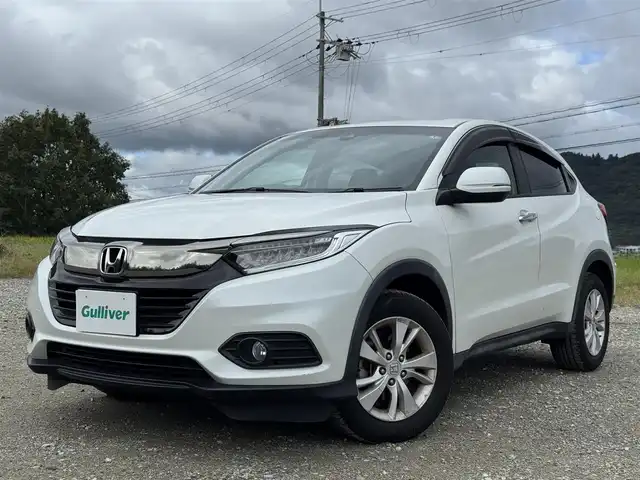 ホンダ ヴェゼル X ホンダセンシング 兵庫県 2019(令1)年 3.2万km パール 後期型/純正オーディオ/レーダークルコン/LEDヘッドライト/AUTOライト/フォグランプ/純正16インチAW/電動パーキング/ブレーキホールド/スマートキー×2有/プッシュスタート