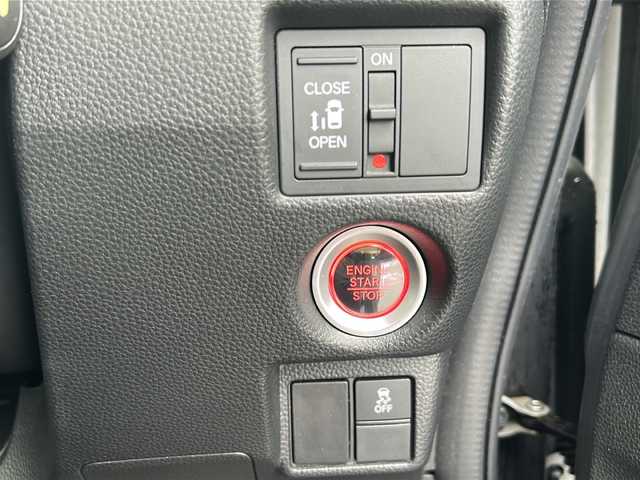 ホンダ Ｎ ＢＯＸ カスタム G L 秋田県 2017(平29)年 5.7万km シャイニンググレーM 純正メモリナビ/純正BT、CD/パワースライドドア/純正14インチAW/バックカメラ/ETC