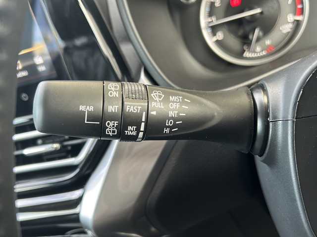 スズキ フロンクス 静岡県 2024(令6)年 0.1千km パールⅡ 純正メモリナビ/・CD/・DVD/・フルセグＴＶ/・Bluetooth/・HDMI/・USB/・AM/・FM/主要装備/・衝突軽減/・レーンキープ/・追従クルコン/・コーナーセンサー前後/・全方位カメラ/・BSM/・ワイヤレス充電/・HUD/・パドルシフト/・ステリモ/・レザーシート/・シートヒーターD/N席/・電動パーキングブレーキ/・オートホールド/・LEDヘッドライト/・オートハイビーム/・フォグランプ