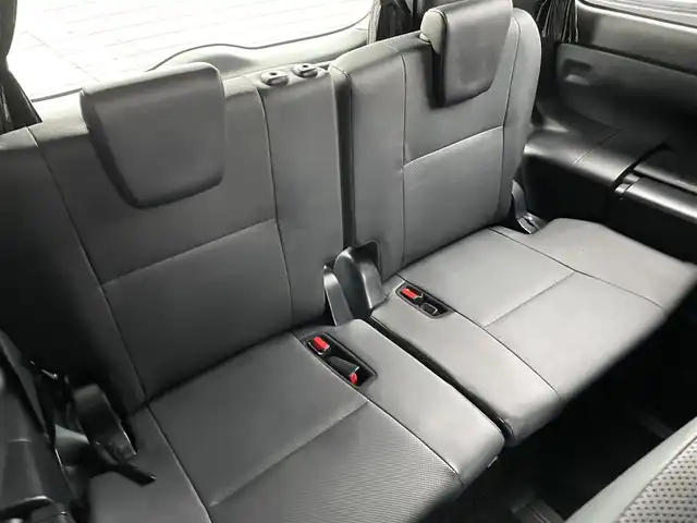 トヨタ エスクァイア Gi 東京都 2016(平28)年 4.6万km ホワイトパールクリスタルシャイン 純正ナビ　/Ｂｌｕｅｔｏｏｔｈ　/フルセグＴＶ　/バックカメラ　/シートヒーター　/クルーズコントロールシステム　/両側電動スライドドア　/サイドバイザー　/ＥＴＣ　/純正フロアマット　/純正アルミホイール　/純正ＬＥＤ/ABS/横滑り防止装置/レーンアシスト/オートライト/衝突被害軽減システム