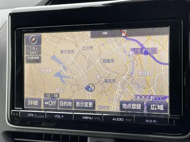 トヨタ エスクァイア Gi 東京都 2016(平28)年 4.6万km ホワイトパールクリスタルシャイン 純正ナビ　/Ｂｌｕｅｔｏｏｔｈ　/フルセグＴＶ　/バックカメラ　/シートヒーター　/クルーズコントロールシステム　/両側電動スライドドア　/サイドバイザー　/ＥＴＣ　/純正フロアマット　/純正アルミホイール　/純正ＬＥＤ/ABS/横滑り防止装置/レーンアシスト/オートライト/衝突被害軽減システム