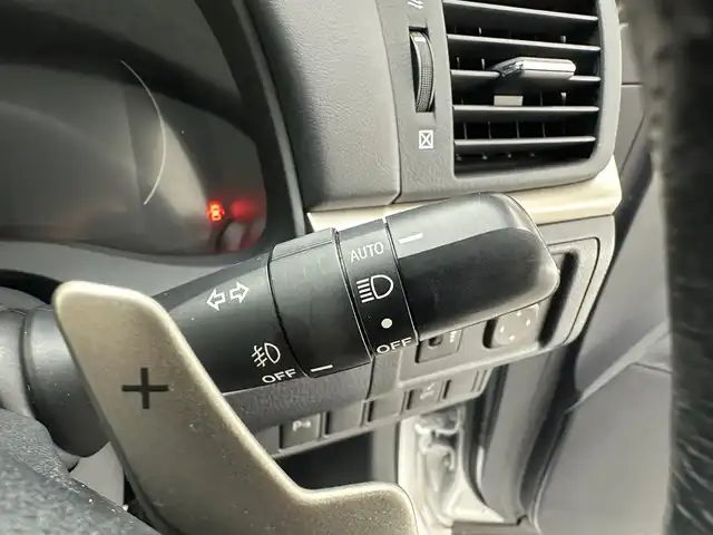 レクサス ＣＴ 200h Fスポーツ 兵庫県 2014(平26)年 6万km プラチナムシルバーメタリック 前後ドライブレコーダー/ETC2.0/スマートキー×2本/カードキー×1本/クルーズコントロール/パドルシフト/シートヒーター/純正フロアマット/ドアバイザー/LEDヘッドライト/純正17インチアルミホイール/パワーシート/前後コーナーセンサー/LEDフォグランプ