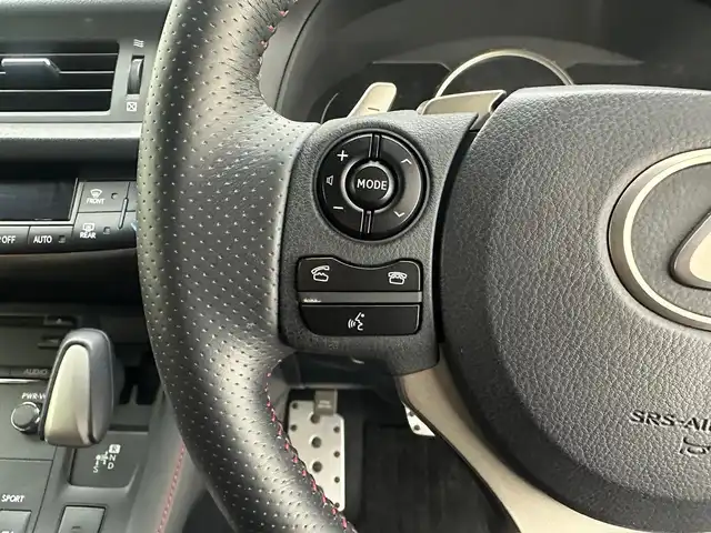 レクサス ＣＴ 200h Fスポーツ 兵庫県 2014(平26)年 6万km プラチナムシルバーメタリック 前後ドライブレコーダー/ETC2.0/スマートキー×2本/カードキー×1本/クルーズコントロール/パドルシフト/シートヒーター/純正フロアマット/ドアバイザー/LEDヘッドライト/純正17インチアルミホイール/パワーシート/前後コーナーセンサー/LEDフォグランプ