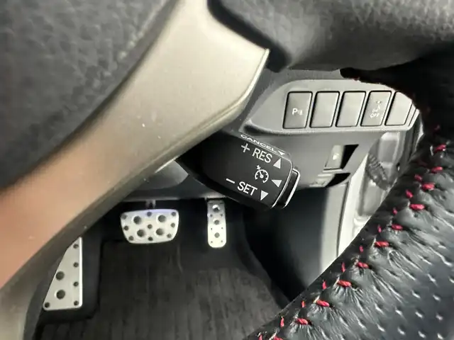 レクサス ＣＴ 200h Fスポーツ 兵庫県 2014(平26)年 6万km プラチナムシルバーメタリック 前後ドライブレコーダー/ETC2.0/スマートキー×2本/カードキー×1本/クルーズコントロール/パドルシフト/シートヒーター/純正フロアマット/ドアバイザー/LEDヘッドライト/純正17インチアルミホイール/パワーシート/前後コーナーセンサー/LEDフォグランプ