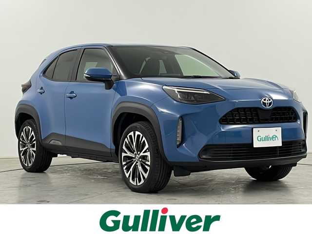 トヨタ ヤリスクロス ハイブリッド Z 道央・札幌 2023(令5)年 2.6万km グレイッシュブルー ・4WD/・純正ディスプレイオーディオ&USB&BT/・アダプティブクルーズコントロール/・レーントレーシングアシスト/・プリクラッシュセーフティ/・クリアランスソナー/・パーキングサポートブレーキ/・ロードサインアシスト/・ハーフレザーシート/・前席シートヒーター/・ステアリングスイッチ/・ステアリングヒーター/・バックカメラ/・ビルトインETC/・LEDヘッドライト/・オートライト/・オートマチックハイビーム/・電動格納ミラー/・ウィンカーミラー/・電動ホールド/・純正18インチAW装着/・純正フロアマット/・プッシュスタート/・スマートキー1本
