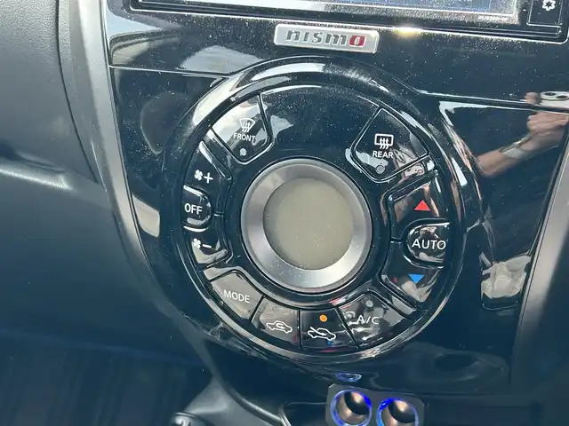 日産 ノート e－パワー ニスモ ブラックLTD 栃木県 2020(令2)年 1万km ダークメタルグレー/スーパーブラック2トーン 純正ナビ/CD・DVD再生/Bluetooth Audio/ステアリングスイッチ/アラウンドビューモニター/エマージェンシーブレーキ/レーダークルーズコントロール/レーンディパーチャーアラート /インテリジェントキー/プッシュスタート /デジタルインナーミラー/LEDヘッドライト/オートライト /ETC/純正16インチアルミ