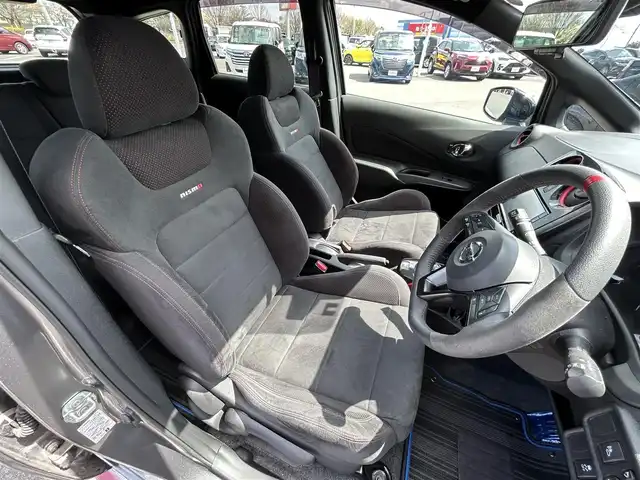 日産 ノート e－パワー ニスモ ブラックLTD 栃木県 2020(令2)年 1万km ダークメタルグレー/スーパーブラック2トーン 純正ナビ/CD・DVD再生/Bluetooth Audio/ステアリングスイッチ/アラウンドビューモニター/エマージェンシーブレーキ/レーダークルーズコントロール/レーンディパーチャーアラート /インテリジェントキー/プッシュスタート /デジタルインナーミラー/LEDヘッドライト/オートライト /ETC/純正16インチアルミ
