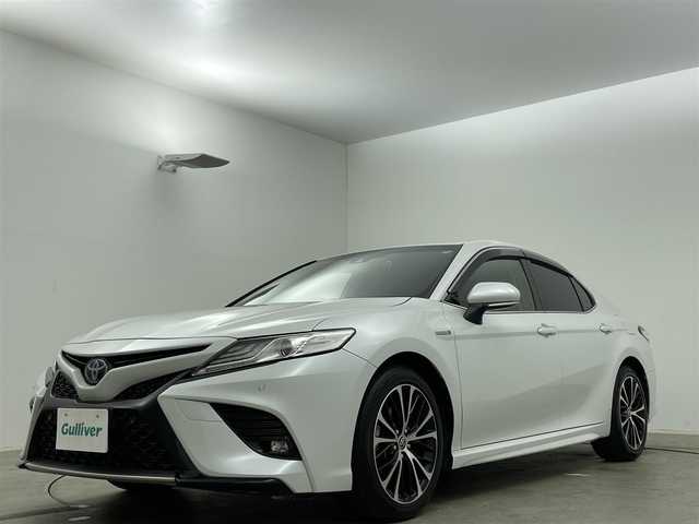 トヨタ カムリ WSレザーパッケージ 岡山県 2020(令2)年 3.1万km プラチナホワイトパールマイカ トヨタセーフティーセンスP/純正９インチディスプレイオーディオ/（フルセグTV、Bluetooth、USB接続、Carplay）/100V電源/ビルトインETC2.0/レーダークルーズコントロール/プリクラッシュセーフティ/ＬＥＤヘッドライト（Auto）/フォグランプ（LED）/オートハイビーム/バックカメラ/パワーシート/シートヒーター/ドライブレコーダー（前）/ブラインドスポットモニター/チルトステアリング/ステアリングスイッチ/ミラーヒーター/ドアバイザー/ISOFIX