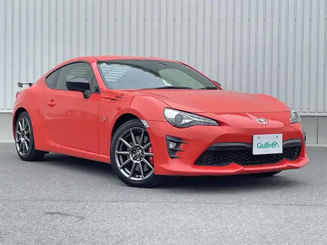 トヨタ ８６ GT ソーラーオレンジLTD 群馬県 2017(平29)年 4.2万km オレンジ 6MT車/専用ボディ色ソーラーオレンジ（NBB）/社外ディスプレイオーディオ/TRDハイレスポンスマフラー/TRDリアウィンドウルーバー/リアスポイラー/bremboブレーキキャリパー/純正OP17インチアルミホイール/シートヒーター/LEDヘッドランプ/ドライブレコーダー/クルーズコントロール/プッシュスタート/ブラックドアミラー