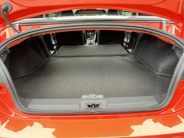トヨタ ８６ GT ソーラーオレンジLTD 群馬県 2017(平29)年 4.2万km オレンジ 6MT車/専用ボディ色ソーラーオレンジ（NBB）/社外ディスプレイオーディオ/TRDハイレスポンスマフラー/TRDリアウィンドウルーバー/リアスポイラー/bremboブレーキキャリパー/純正OP17インチアルミホイール/シートヒーター/LEDヘッドランプ/ドライブレコーダー/クルーズコントロール/プッシュスタート/ブラックドアミラー