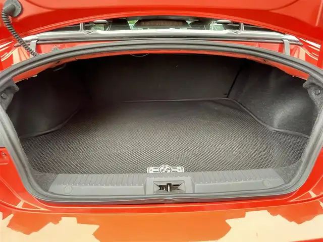 トヨタ ８６ GT ソーラーオレンジLTD 群馬県 2017(平29)年 4.2万km オレンジ 6MT車/専用ボディ色ソーラーオレンジ（NBB）/社外ディスプレイオーディオ/TRDハイレスポンスマフラー/TRDリアウィンドウルーバー/リアスポイラー/bremboブレーキキャリパー/純正OP17インチアルミホイール/シートヒーター/LEDヘッドランプ/ドライブレコーダー/クルーズコントロール/プッシュスタート/ブラックドアミラー