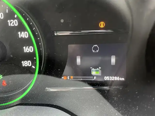 ホンダ ヴェゼル ハイブリッド Z ホンダセンシング 静岡県 2016(平28)年 5.4万km ホワイトオーキッドパール 純正メモリナビ・フルセグTV/DVD/CD/USB/SD/Bluetooth/バックカメラ/純正17インチアルミホイール/HONDA SENSING/・アダプティブクルーズコントロール（ACC）/・衝突軽減ブレーキ（CMBS）/・車線維持支援システム（LKAS）/・誤発進抑制機能/・先行車発進お知らせ機能/・オートハイビーム/4WD/ハーフレザーシート/シートヒーター/LEDライト/ビルトインETC/スマートキー/プッシュスタート/新車時保証書/取扱説明書