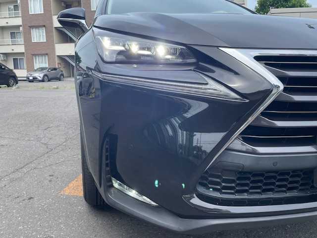 レクサス ＮＸ 300h バージョンL 道東・釧路十勝 2015(平27)年 4.5万km スターライトブラックガラスフレーク