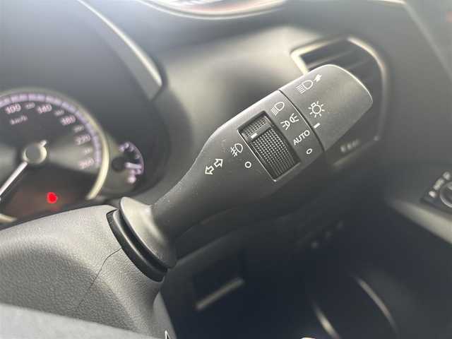 レクサス ＮＸ 300h Fスポーツ 京都府 2014(平26)年 5.1万km ブラック サンルーフ/純正SDナビゲーションシステム/・地デジ/CD/DVD/Bluetooth/USB端子/AUX端子/パドルシフト/バック、サイドカメラ/黒革シート（前席エアーシート/前席シートヒーター）/ハンドルヒーター/前席パワーシート/運転席メモリーシート/角型3眼LEDヘッドランプ/ビルトインETC/純正18インチアルミホイール/記録簿H29、R1、R3、R5有り/保証書/取扱説明書