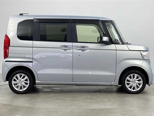 ホンダ Ｎ ＢＯＸ G EX ホンダセンシング 道央・札幌 2019(平31)年 3.5万km モーニングミストブルーM ・４ＷＤ/・社外ＳＤナビＴＶ・ＣＤ・ＢＴ/・バックカメラ/・片側パワースライドドア/・Honda　SENSING/・衝突軽減機能/・御発進抑制機能/・路外逸脱抑制機能/・ACC/・LKAS/・標識認識システム/・シートヒーター（D/N）/・ドアミラーヒーター/・ビルトインETC/・ステアリングスイッチ/・プッシュスタート/・社外ドラレコ/・LEDヘッドライト/・オートライト/・スマートキー/・スペアキー/・社外AWスタッドレスセット積込