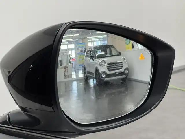 マツダ ＣＸ－６０ XD HV エクスクルーシブスポーツ 三重県 2022(令4)年 2万km ロジウムホワイトプレミアムメタリック ディーゼルターボ・マイルドハイブリッド/4WD/MTモード付8AT/12.3型ナビ/（AM/FM/USB/HDMI/CarPlay/AndroidAuto/Bluetooth/TV）/360ビュー・モニター/ドライブレコーダー前後/ビルトインETC/i-ACTIVSENSE/・スマートブレーキサポート/・レーダークルーズコントロール/・クルージング&トラフィックサポート/・ドライバー異常時対応システム/・ドライバーモニタリング/・レーンキープアシストシステム/・ブラインドスポットモニタリング/・クロストラフィックアラート（前後）/・標識認識/・パーキングセンサー（前後）/など/装備/・ナッパレザーシート（ピュアホワイト）/・シートヒーター（D/N/2nd）/・シートベンチレーション（D/N）/・パワーシート（Dメモリー付10way/N10way）/・電動チルト&テレスコステアリング/・ステアリングヒーター/・HUD/・AC100Vコンセント&USB充電ジャック&ワイヤレス充電/・LEDヘッドライト/・ダウンヒルアシストコントロール/・ハンズフリーパワーリフトゲート/・左右独立オートエアコン/・パドルシフト/・純正20inAW/・保/取/ナビ取/・スマートキーx1/など